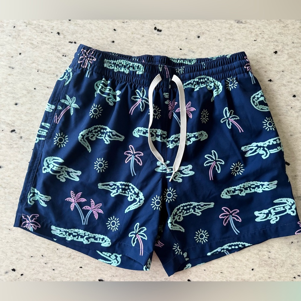 Chubbies Navy Swim Shorts Alligator and Palm Tree Print